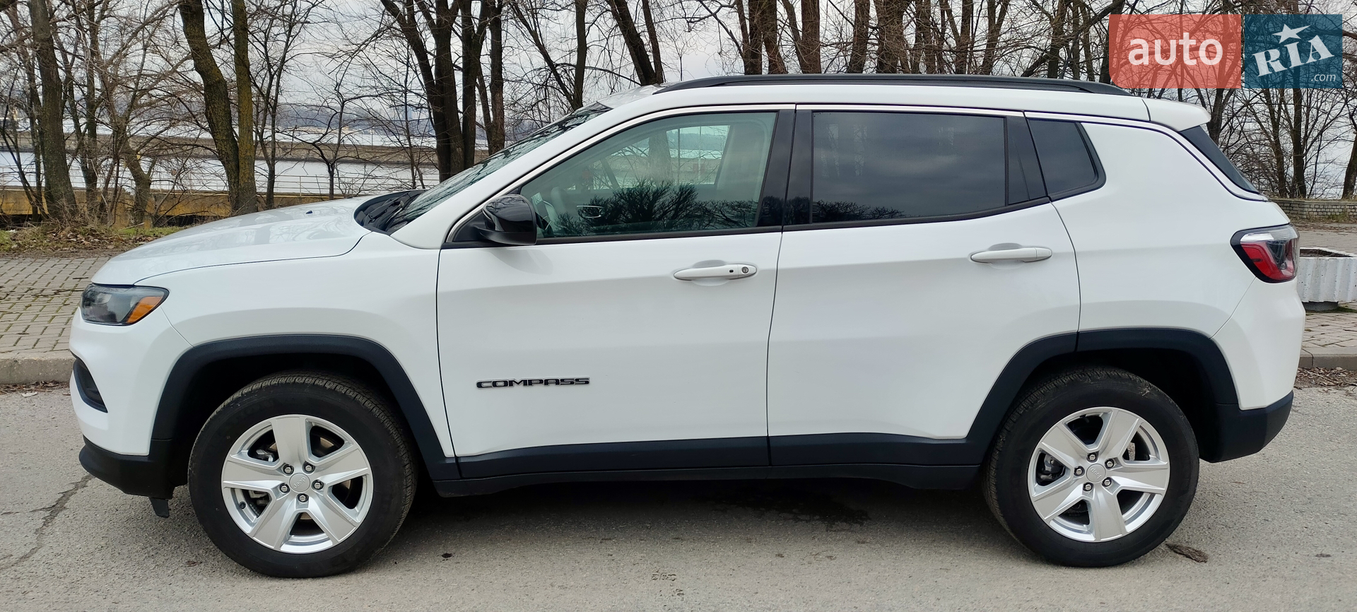 2022 Jeep Compass - мініатюра 9