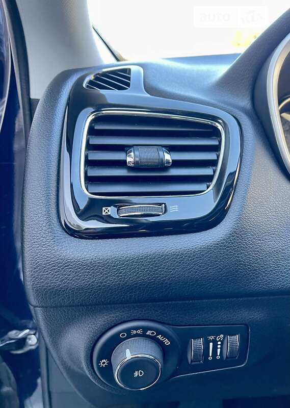 Позашляховик / Кросовер Jeep Compass 2020 в Броварах