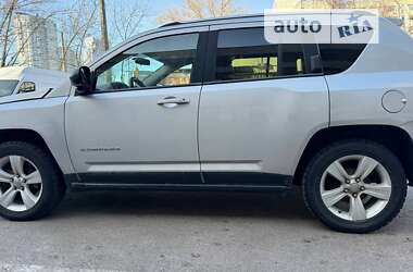 Позашляховик / Кросовер Jeep Compass 2013 в Києві