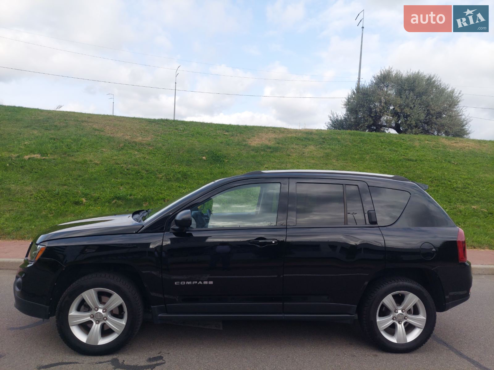 2016 Jeep Compass - мініатюра 3