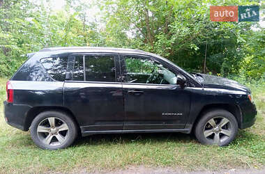 Внедорожник / Кроссовер Jeep Compass 2016 в Киеве