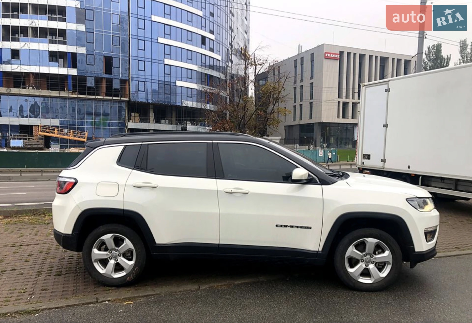 2019 Jeep Compass - мініатюра 3