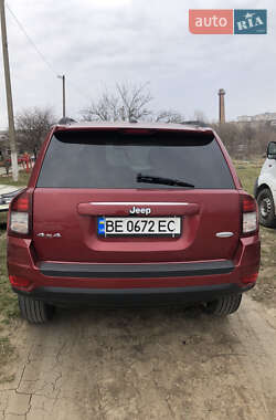 Внедорожник / Кроссовер Jeep Compass 2016 в 