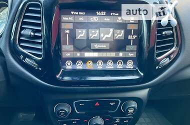 Внедорожник / Кроссовер Jeep Compass 2020 в Броварах