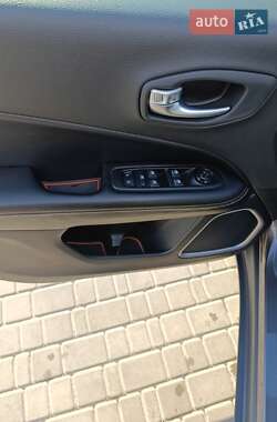 Внедорожник / Кроссовер Jeep Compass 2017 в Кропивницком