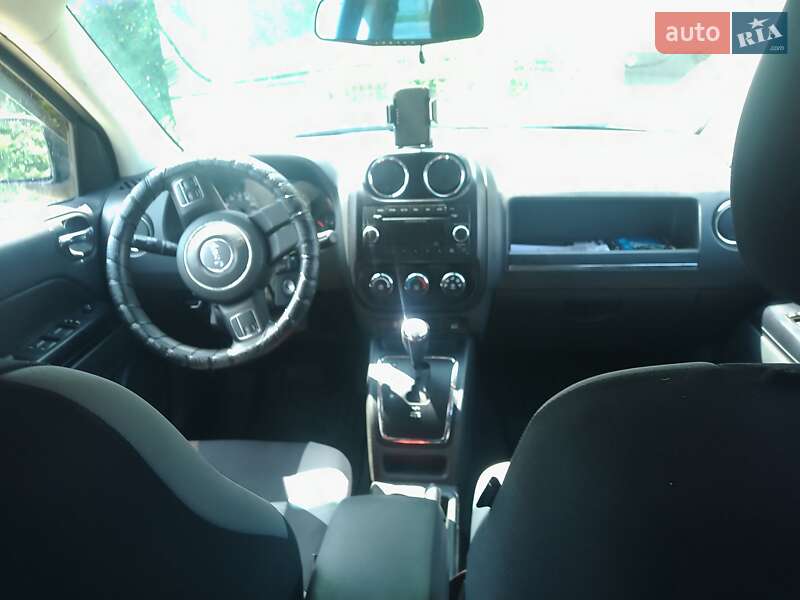 Внедорожник / Кроссовер Jeep Compass 2011 в Харькове