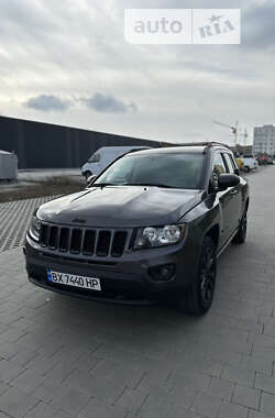 Внедорожник / Кроссовер Jeep Compass 2015 в Хмельницком