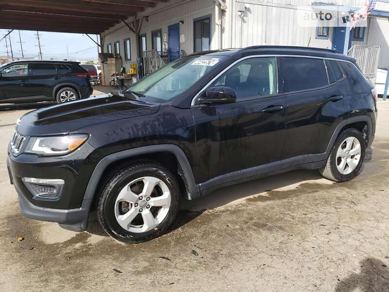 Внедорожник / Кроссовер Jeep Compass 2018 в Киеве