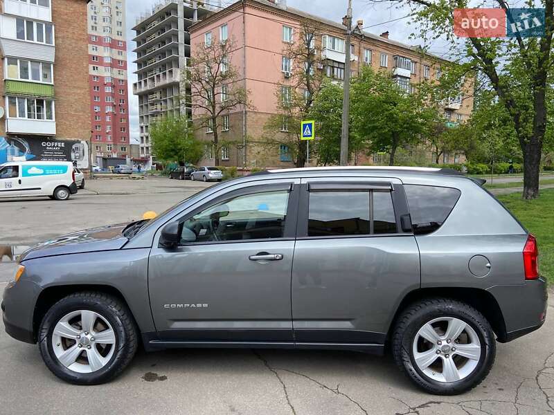 Внедорожник / Кроссовер Jeep Compass 2012 в Киеве