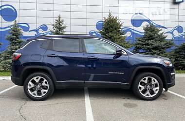 Позашляховик / Кросовер Jeep Compass 2020 в 