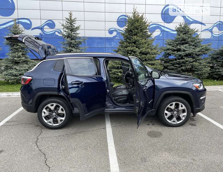 Позашляховик / Кросовер Jeep Compass 2020 в Броварах