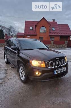 Внедорожник / Кроссовер Jeep Compass 2016 в Звягеле