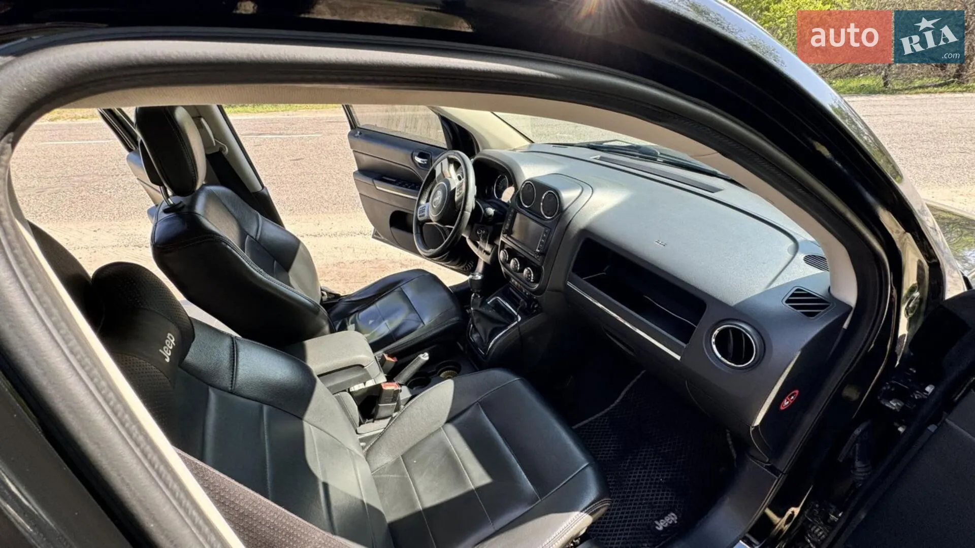 2013 Jeep Compass - мініатюра 28