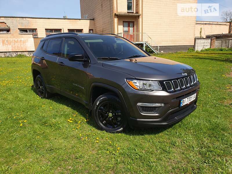 Внедорожник / Кроссовер Jeep Compass 2017 в Пирятине