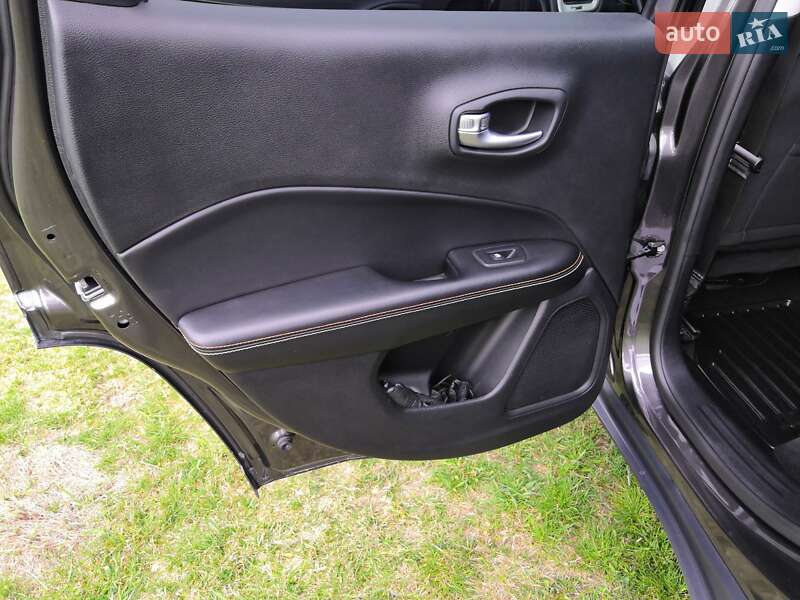 Внедорожник / Кроссовер Jeep Compass 2017 в Володарке фото 7 Внедорожник / Кроссовер Jeep Compass 2017 в Володарке