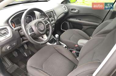 Внедорожник / Кроссовер Jeep Compass 2017 в Володарке