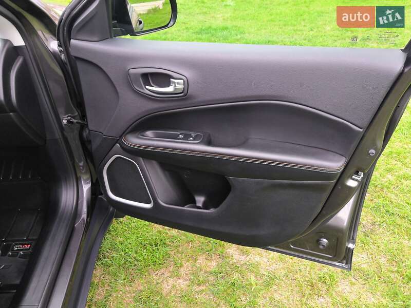 Внедорожник / Кроссовер Jeep Compass 2017 в Володарке фото 12 Внедорожник / Кроссовер Jeep Compass 2017 в Володарке