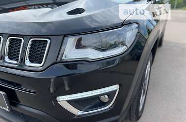 Внедорожник / Кроссовер Jeep Compass 2017 в Запорожье