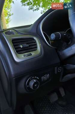 Внедорожник / Кроссовер Jeep Compass 2017 в 