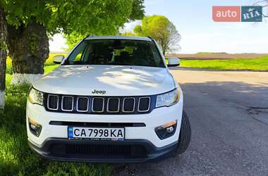 Внедорожник / Кроссовер Jeep Compass 2017 в 