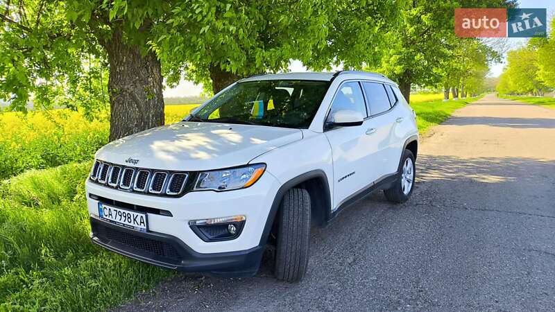 Позашляховик / Кросовер Jeep Compass 2017 в Черкасах