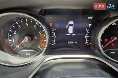 Внедорожник / Кроссовер Jeep Compass 2018 в Киеве