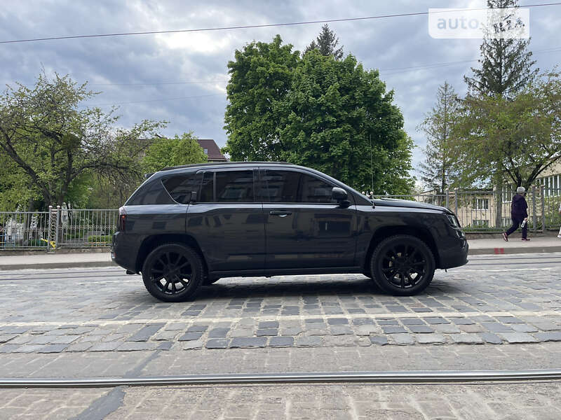 Внедорожник / Кроссовер Jeep Compass 2014 в Львове