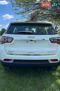 Внедорожник / Кроссовер Jeep Compass 2017 в Кагарлыке