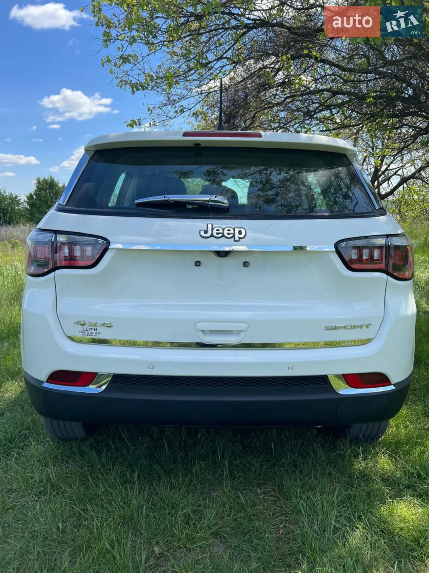 2017 Jeep Compass - мініатюра 9