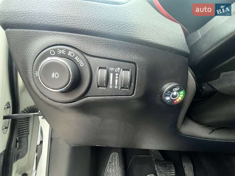 Позашляховик / Кросовер Jeep Compass 2021 в Яготині фото 20 Позашляховик / Кросовер Jeep Compass 2021 в Яготині