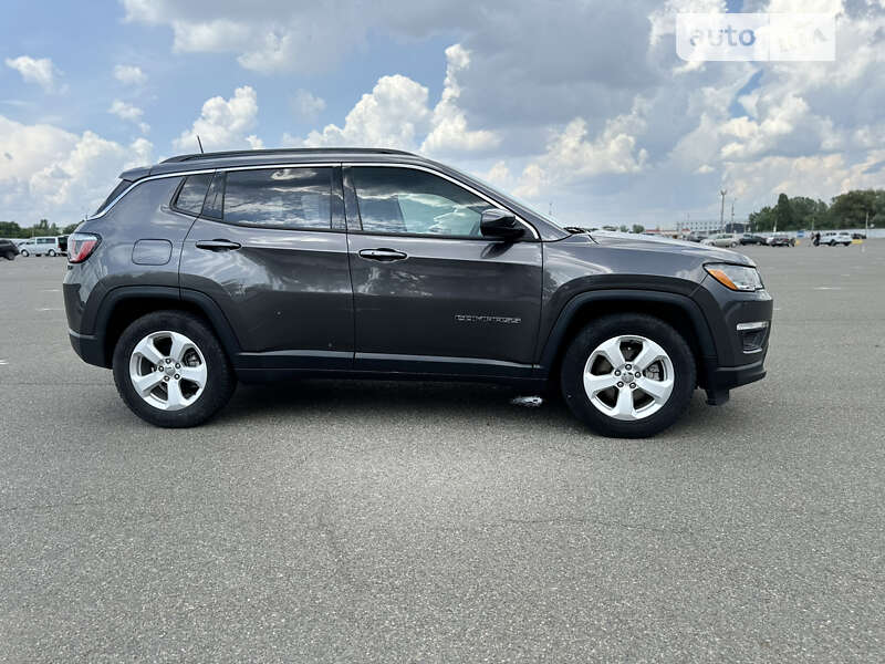 Позашляховик / Кросовер Jeep Compass 2019 в Києві