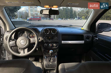 Позашляховик / Кросовер Jeep Compass 2016 в Сарнах