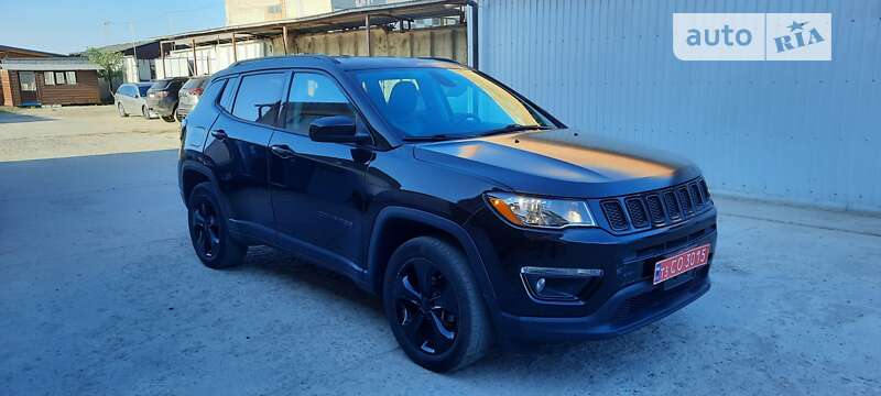 Внедорожник / Кроссовер Jeep Compass 2018 в Ровно