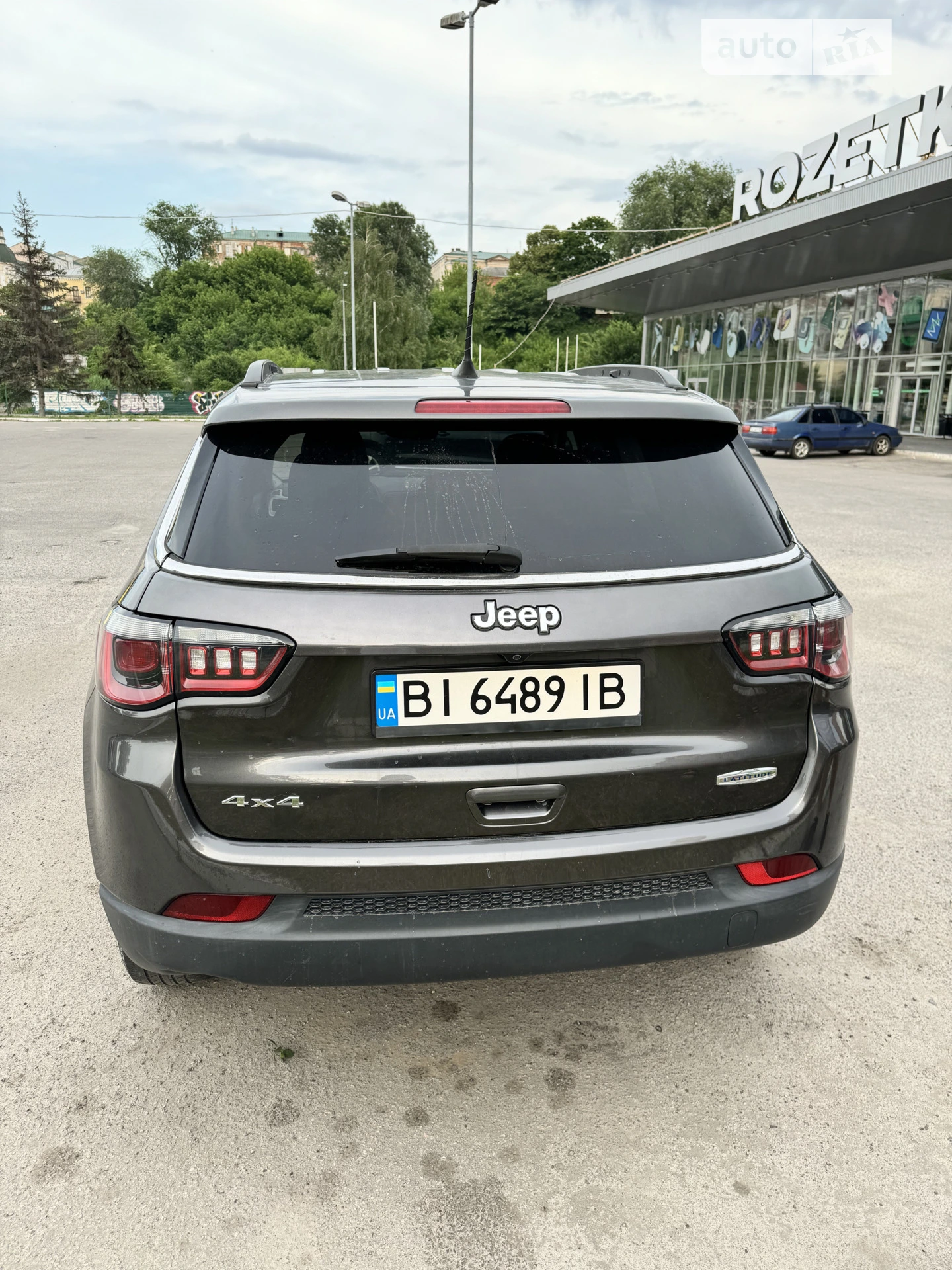 2017 Jeep Compass - мініатюра 9
