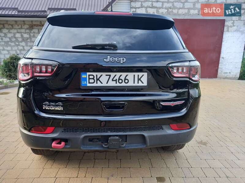 Внедорожник / Кроссовер Jeep Compass 2017 в Дубно