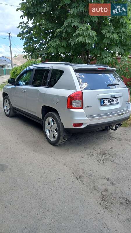 Внедорожник / Кроссовер Jeep Compass 2011 в Белой Церкви