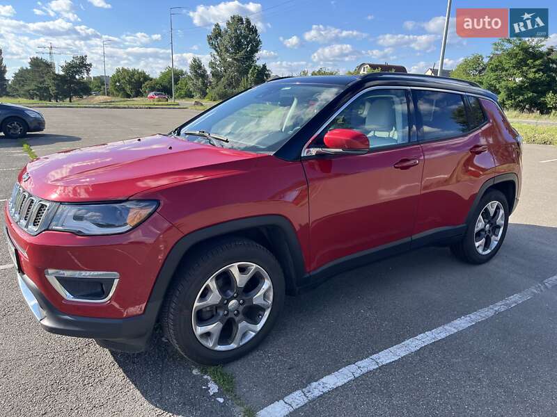 Внедорожник / Кроссовер Jeep Compass 2018 в Киеве