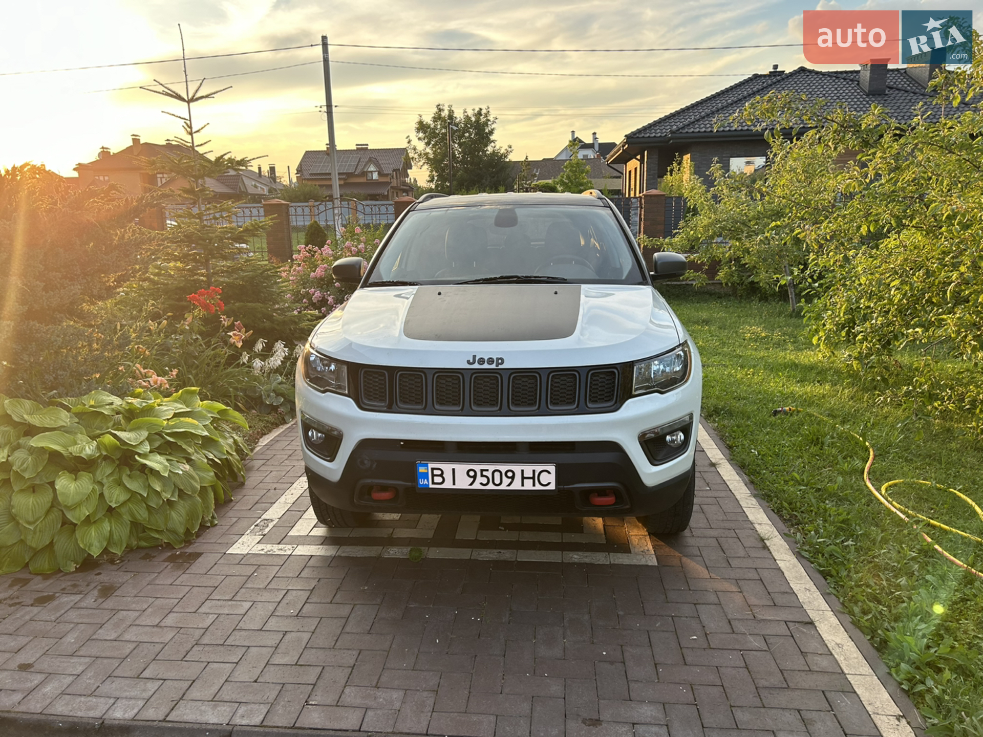 2017 Jeep Compass - мініатюра 2
