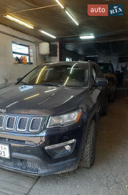 jeep compass 2018 в Глухів від професійного продавця Vova