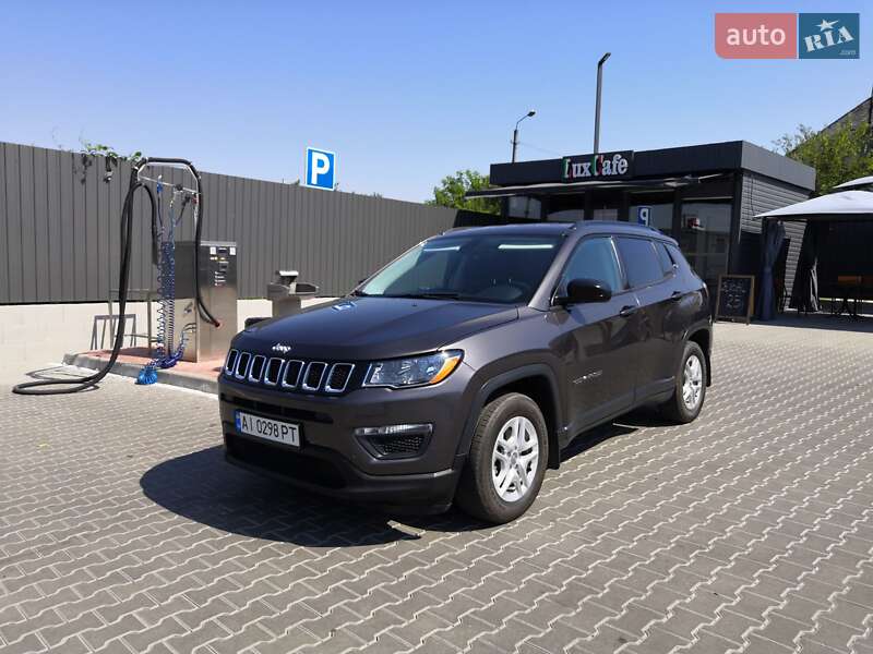 Внедорожник / Кроссовер Jeep Compass 2017 в Володарке