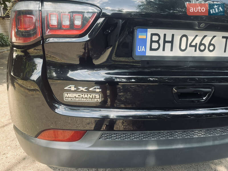 Внедорожник / Кроссовер Jeep Compass 2017 в Подольске