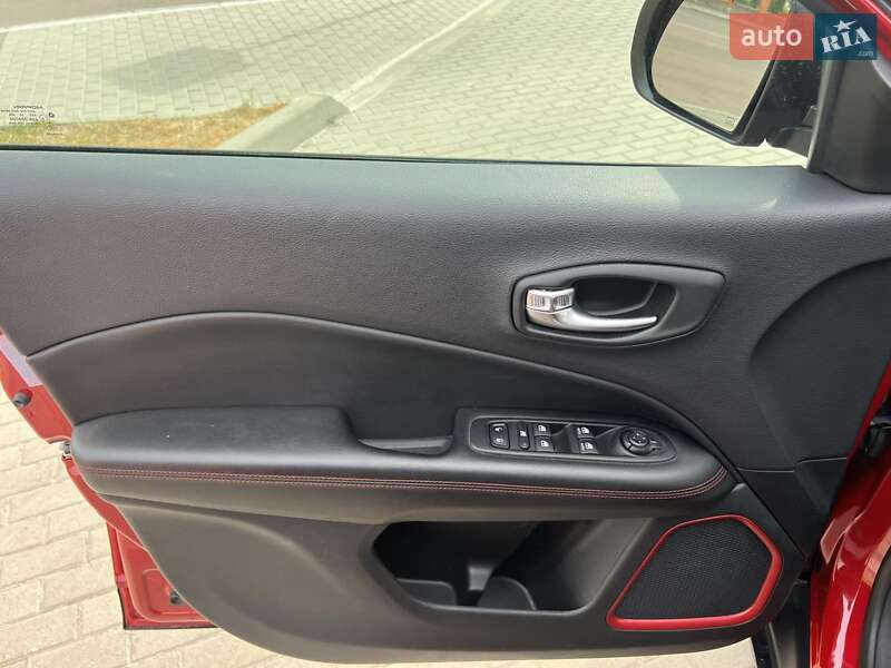 Внедорожник / Кроссовер Jeep Compass 2020 в Житомире фото 37 Внедорожник / Кроссовер Jeep Compass 2020 в Житомире