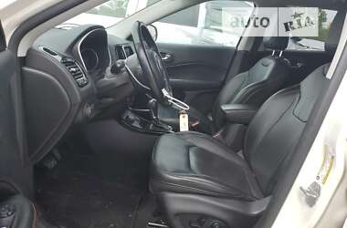 Внедорожник / Кроссовер Jeep Compass 2019 в 