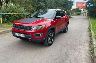 Позашляховик / Кросовер Jeep Compass 2017 в Рівному