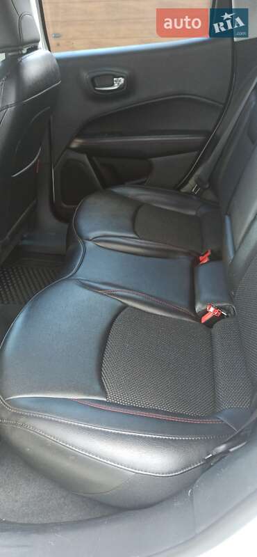 Позашляховик / Кросовер Jeep Compass 2018 в Рівному фото 16 Позашляховик / Кросовер Jeep Compass 2018 в Рівному