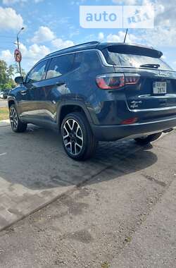 Внедорожник / Кроссовер Jeep Compass 2017 в 