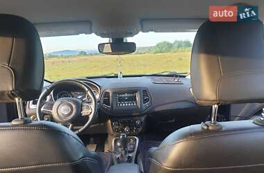 Внедорожник / Кроссовер Jeep Compass 2017 в 
