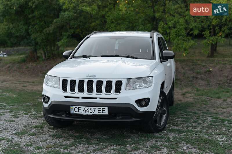 Внедорожник / Кроссовер Jeep Compass 2011 в Черновцах