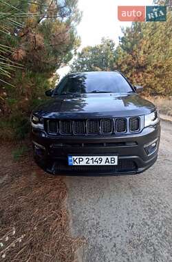 Внедорожник / Кроссовер Jeep Compass 2020 в 