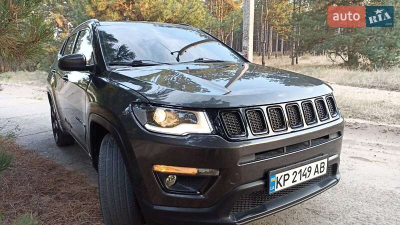 Внедорожник / Кроссовер Jeep Compass 2020 в Запорожье